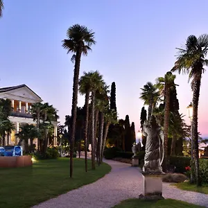 Cortine Palace Relais Chateaux Hotel Sirmione